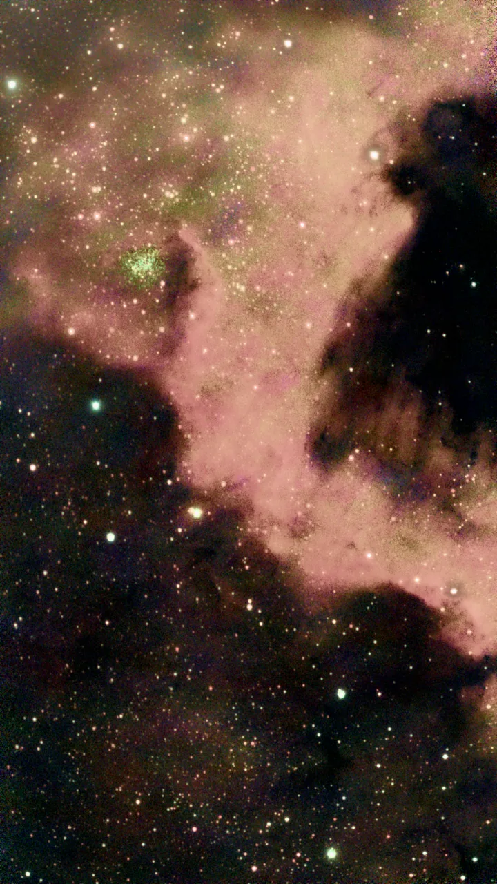 North America Nebula NGC 7000 right after loading the stack